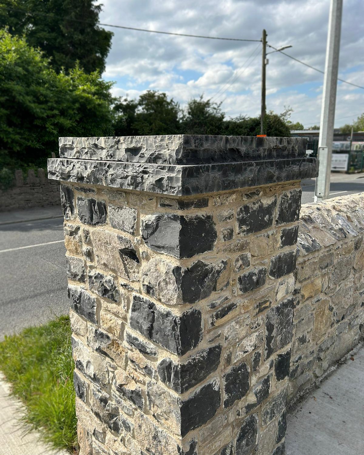 Black Lime Pier Caps